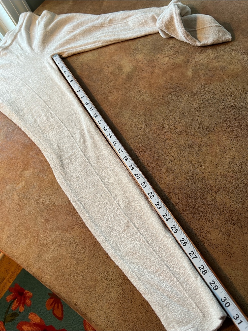 Barefoot Dreams Creamy white super soft Leggings. Small - Picture 7 of 8